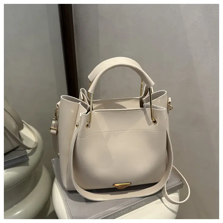 Women's 2025 New Arrival Bucket Bag Beige Leather — feature 25