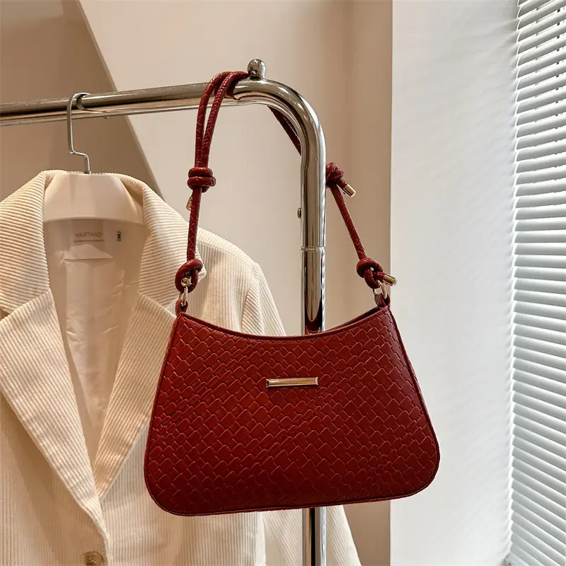 White Embroidered Shoulder Bag for Women 2025 Spring