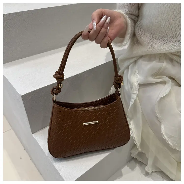 White Embroidered Shoulder Bag for Women 2025 Spring — feature 19