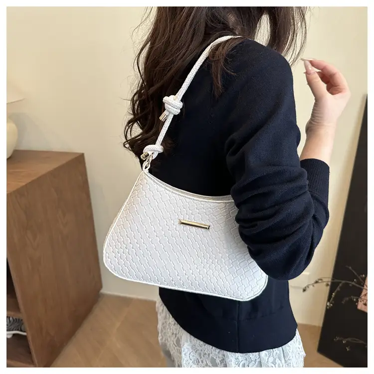 White Embroidered Shoulder Bag for Women 2025 Spring — feature 23