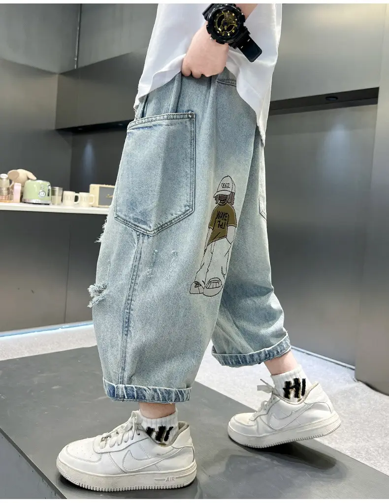 Boys Ripped Cropped Denim Shorts Light Blue — feature 9