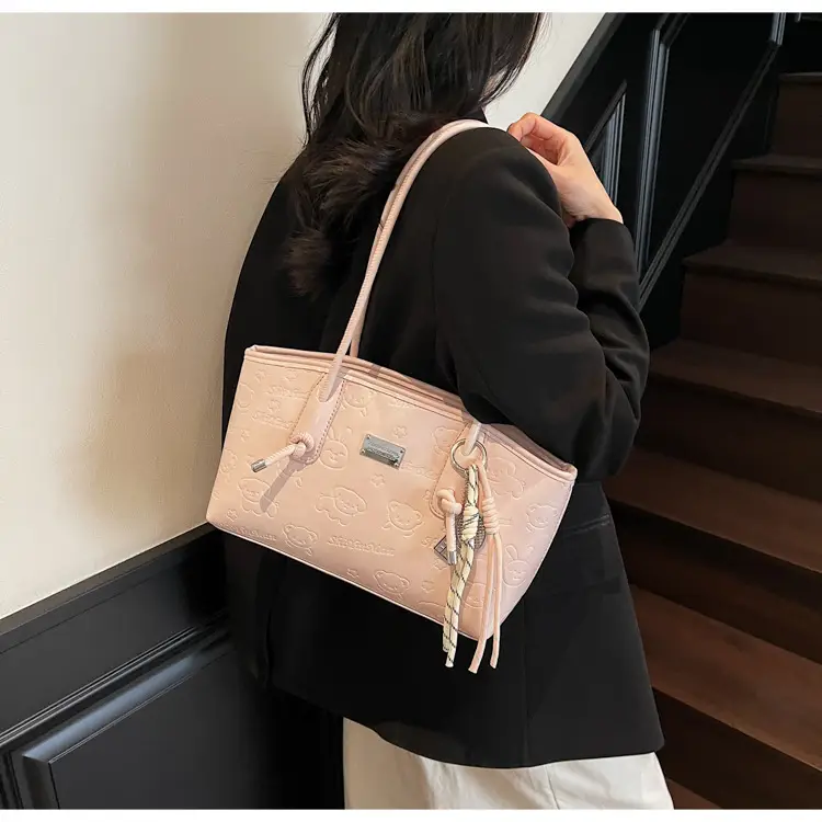 Black Cross-Border Large Shoulder Bag Women's 2025 — feature 21