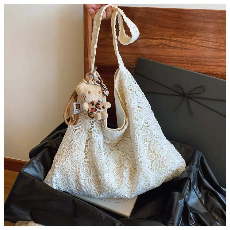 Pastoral Lace Shoulder Bag Large Capacity Women — feature 32