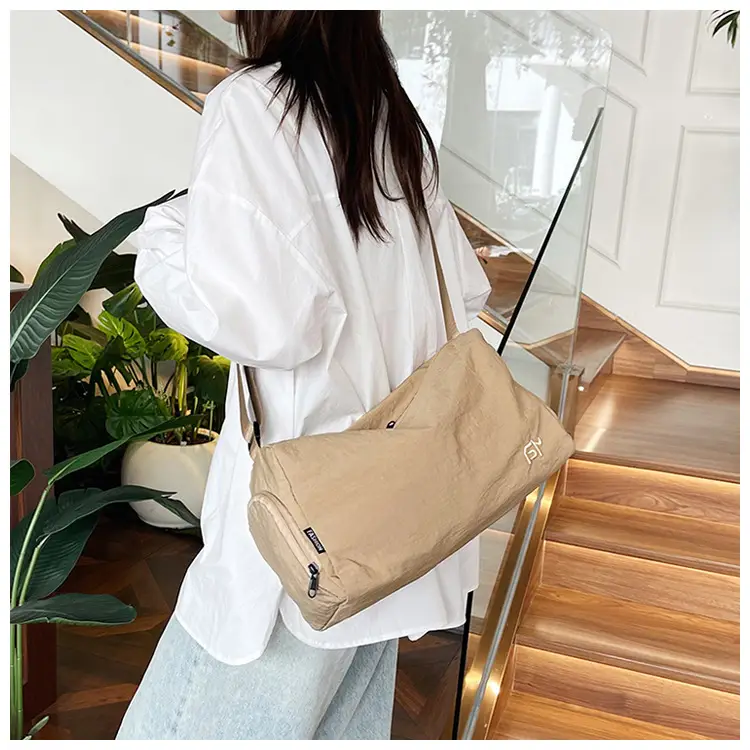 New Arrival Large Capacity Shoulder Bag for Women — feature 17