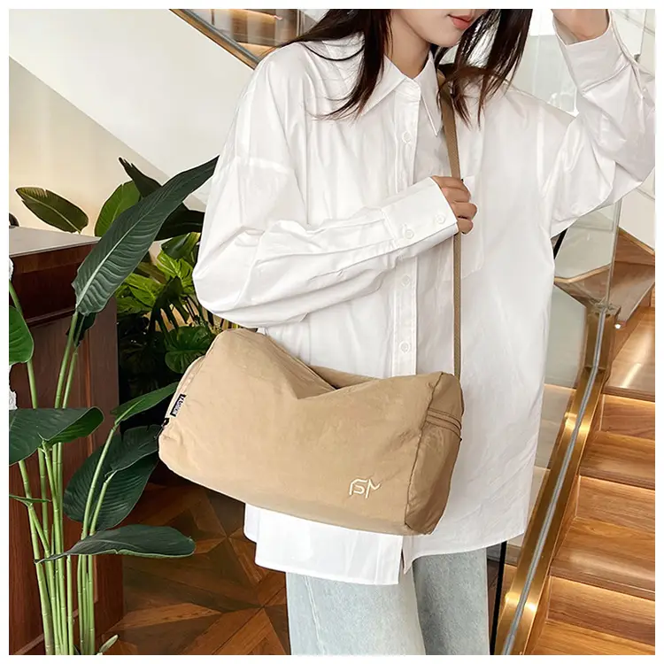 New Arrival Large Capacity Shoulder Bag for Women — feature 18