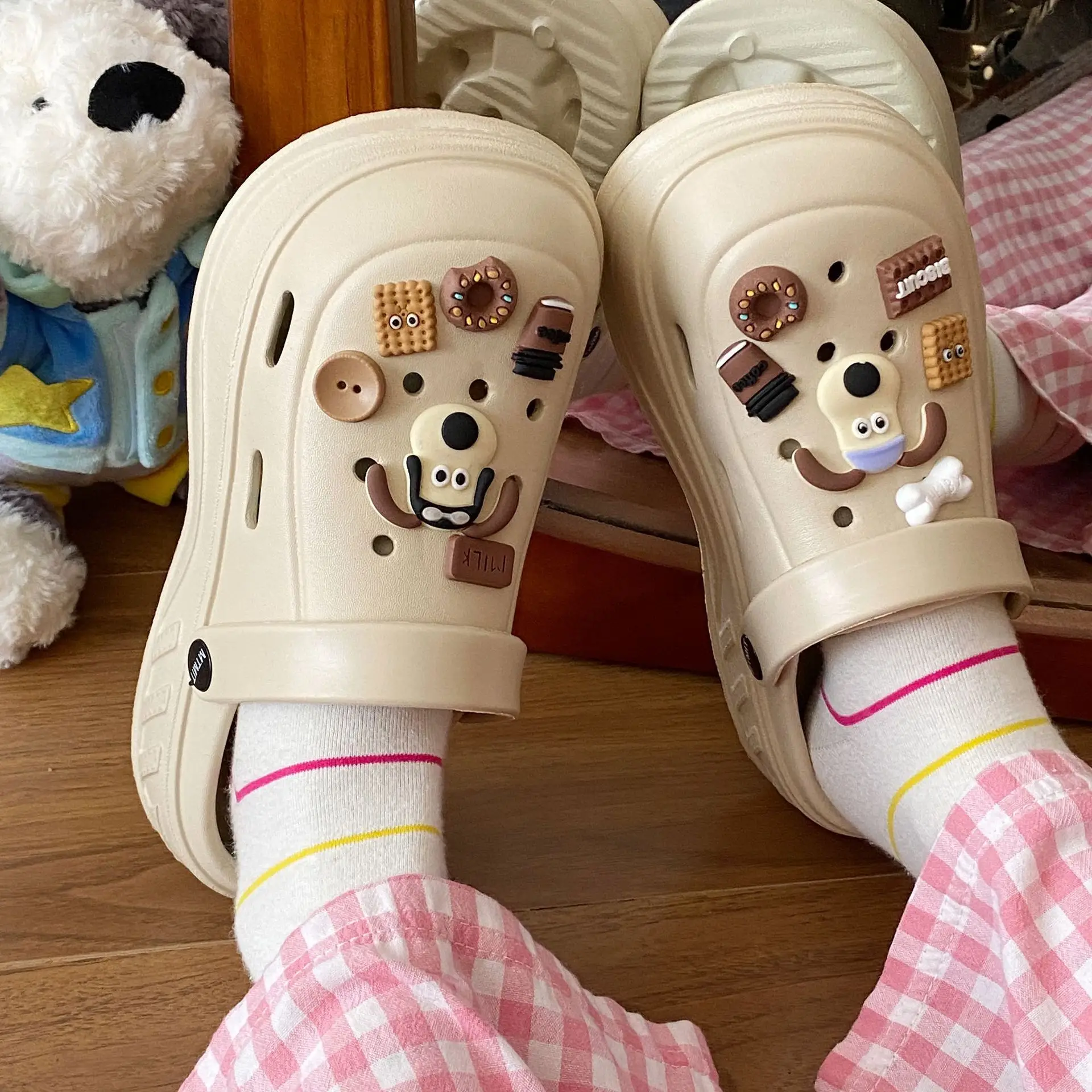 Women's White Clogs with Bear Design & Thick Sole - Image 21