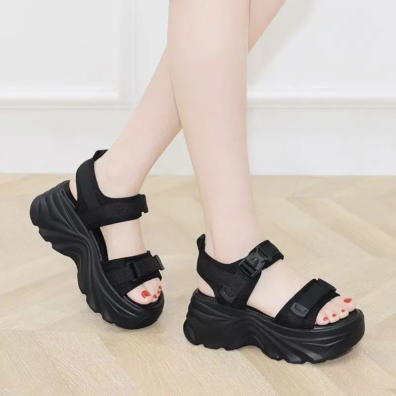 Internet Celebrity Torre Sandals Women's 2025 Summer New All-Match Soft Sole Non-Slip Thick Bottom Platform Sports Beach Shoes - Image 5