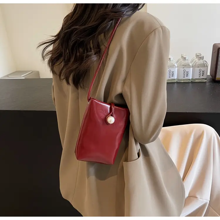 Red Chinese Mini Underarm Bag Women — feature 17