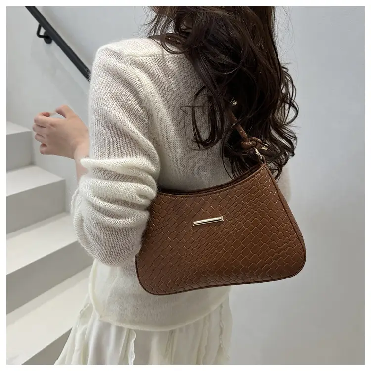 Women's Beige Embossed Shoulder Bag 2025 Korean Style — feature 14