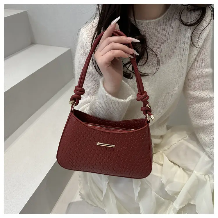 Women's Beige Embossed Shoulder Bag 2025 Korean Style — feature 16