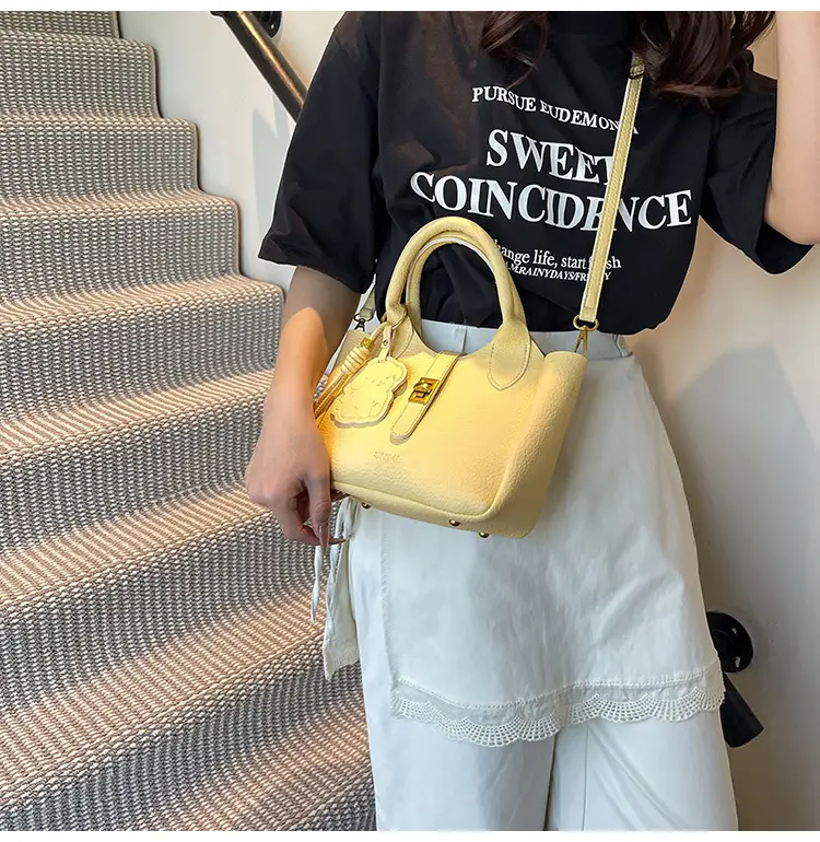 Yellow Korean Style Shoulder Bag 2025 New — feature 16