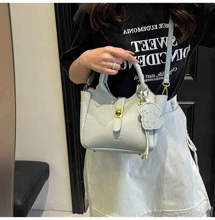 Yellow Korean Style Shoulder Bag 2025 New — feature 37