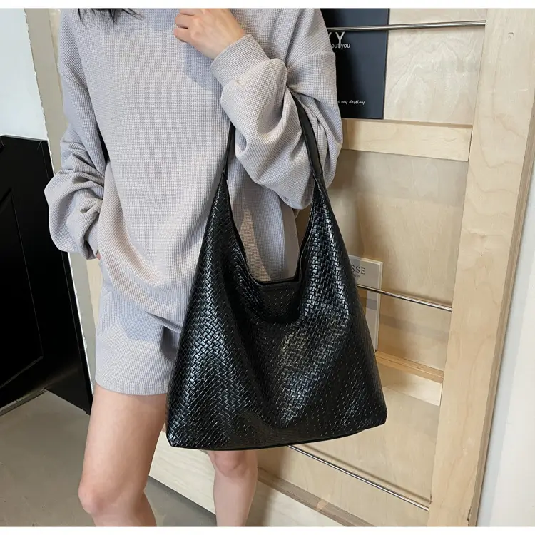 Women's Korean Style Woven Tote Bag Cream Large Capacity — feature 17