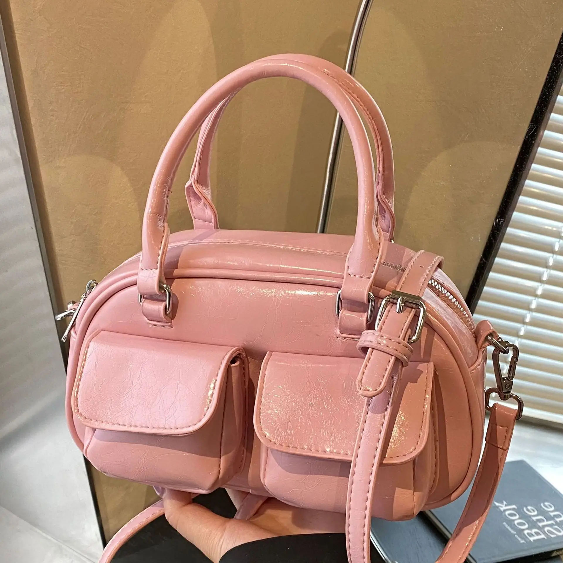 Red Retro Oil Wax Leather Shoulder Bag for Women