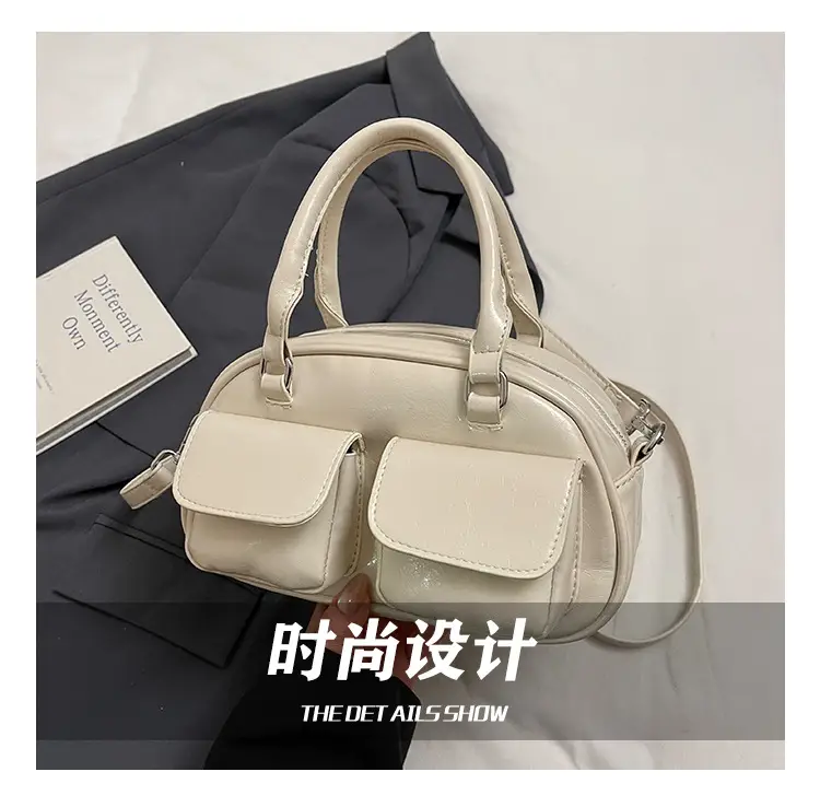 Red Retro Oil Wax Leather Shoulder Bag for Women — feature 13