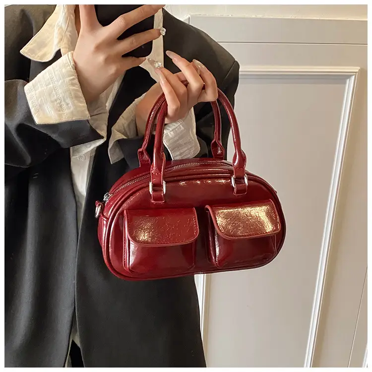 Red Retro Oil Wax Leather Shoulder Bag for Women