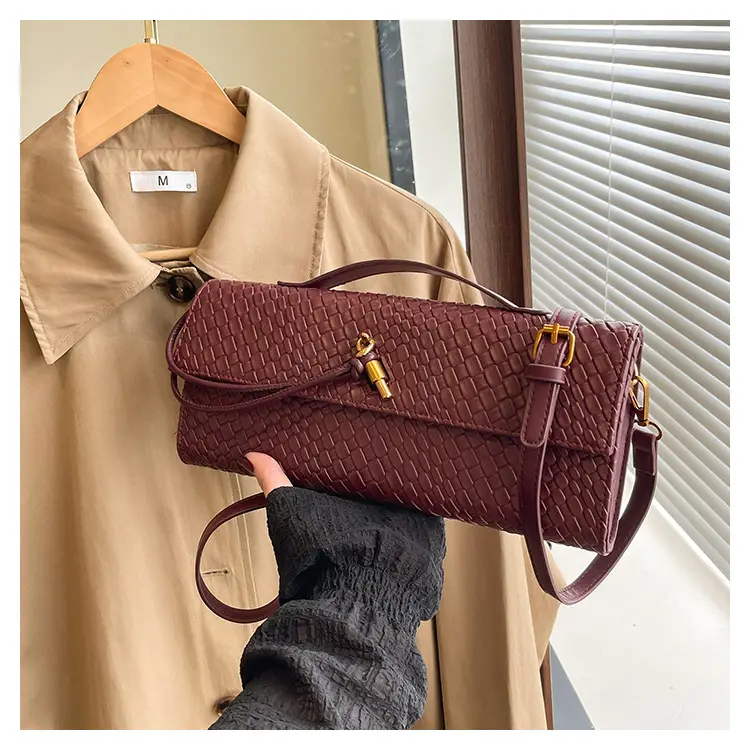 2025 White Textured Crossbody Bag for Women — feature 19