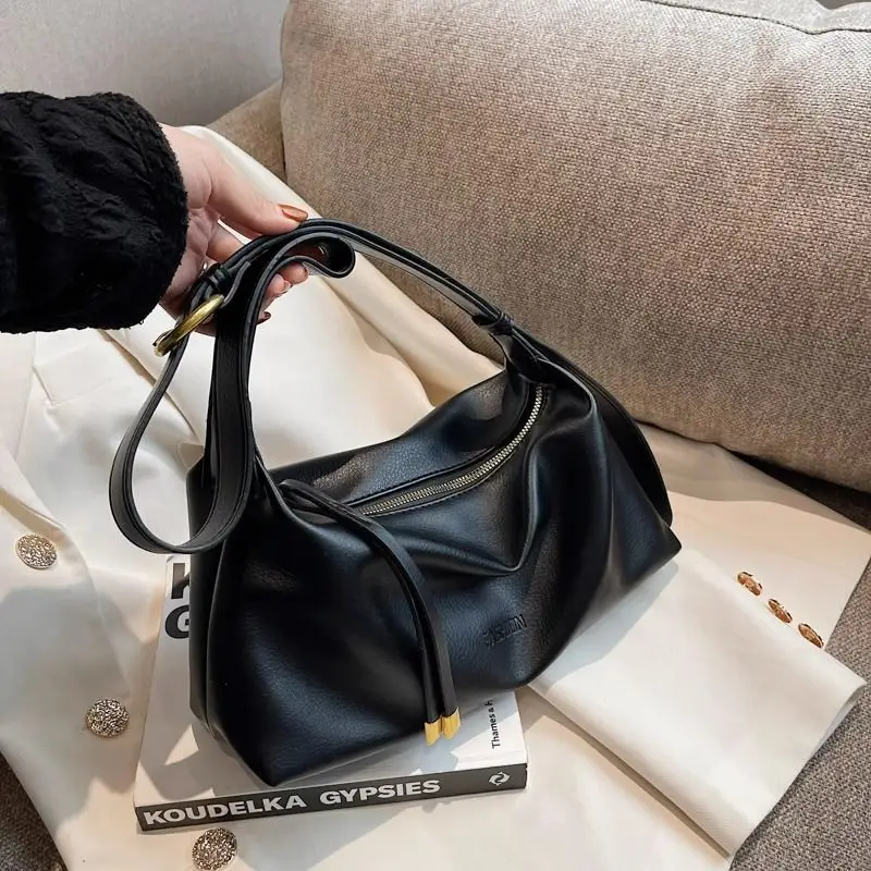 Women's Brown Leather Crossbody Bag with Gold Ring - Image 6