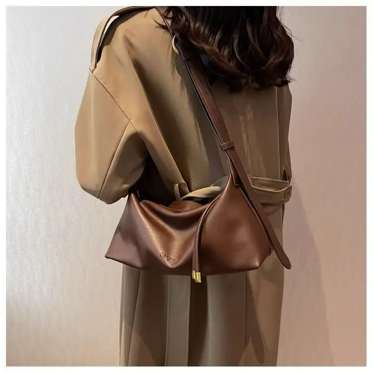 Women's Brown Leather Crossbody Bag with Gold Ring — feature 6