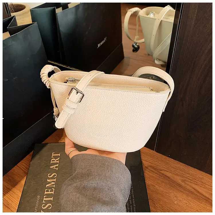 Red Korean Style Shoulder Crossbody Bag for Women — feature 17