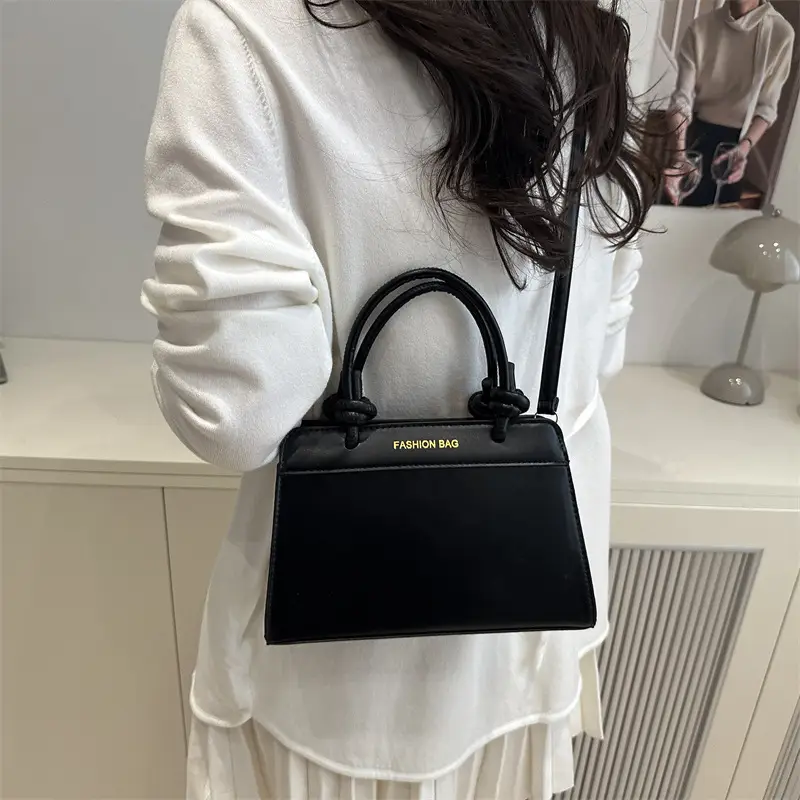 Retro Textured Handbag Women Brown Beige Large Capacity - Image 5