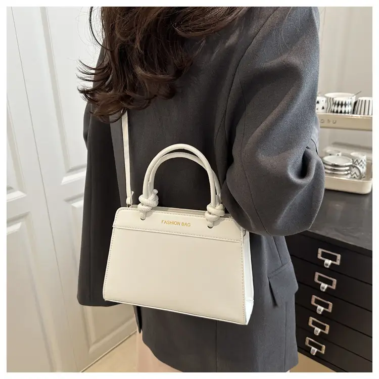 Retro Textured Handbag Women Brown Beige Large Capacity — feature 10