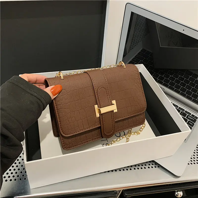 Women's Cream Chain Crossbody Bag with Gold Chain - Image 7