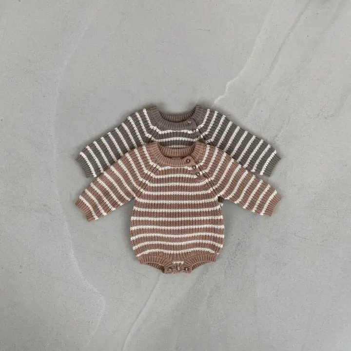 Striped Knitted Baby Boy Suit with Bow — feature 3