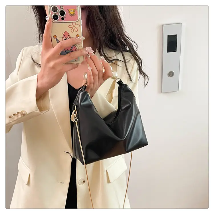 White Pearl Handle Shoulder Bag for Women — feature 18