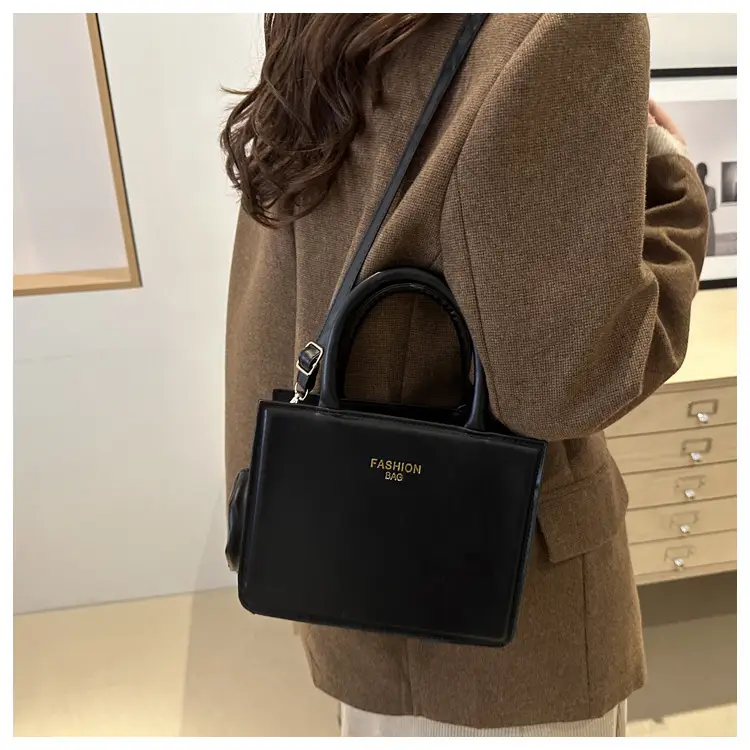 2024 Summer New Fashion Tan Square Shoulder Bag — feature 10