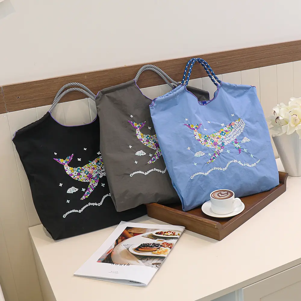 New Niche Embroidered Nylon Shopping Bags for Women