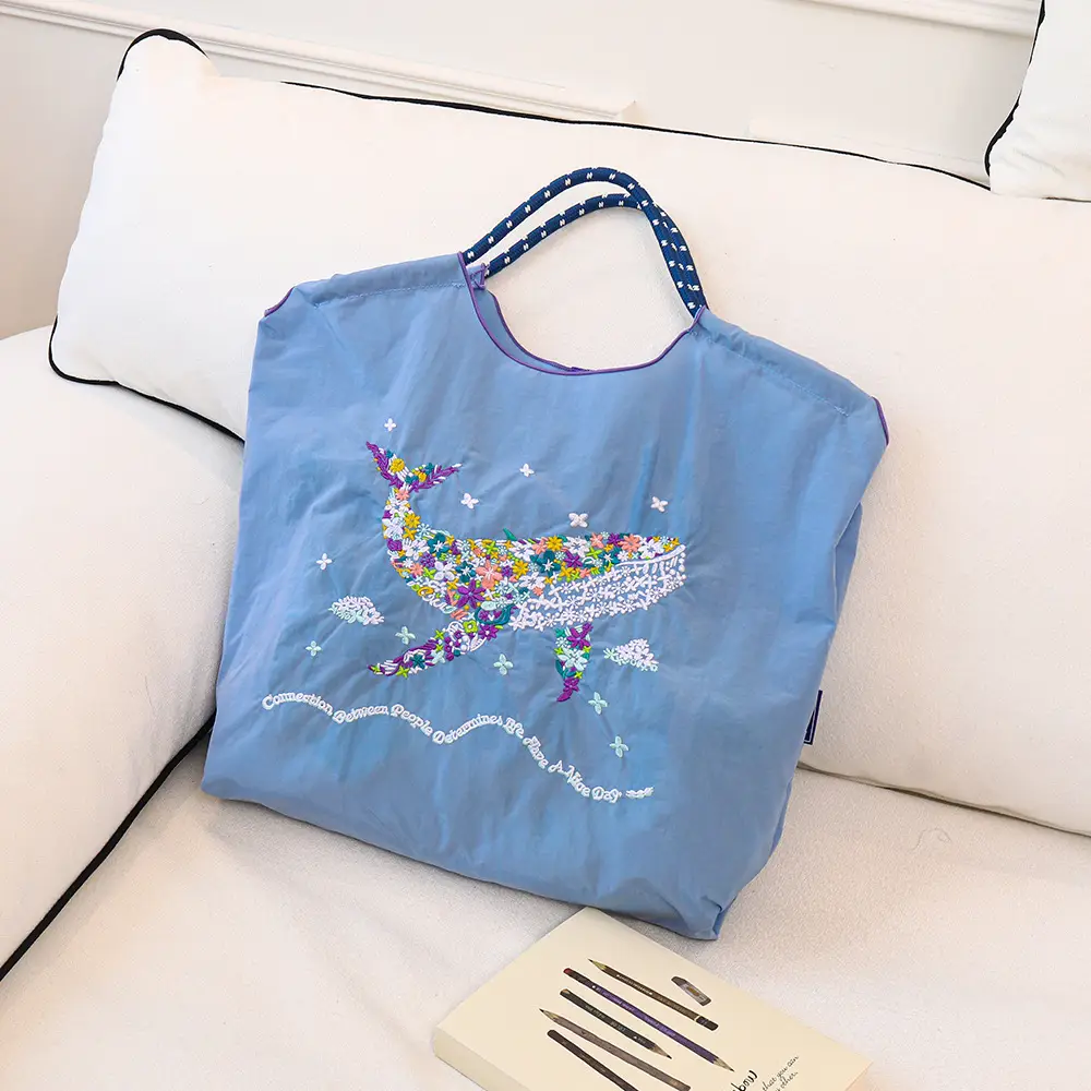New Niche Embroidered Nylon Shopping Bags for Women