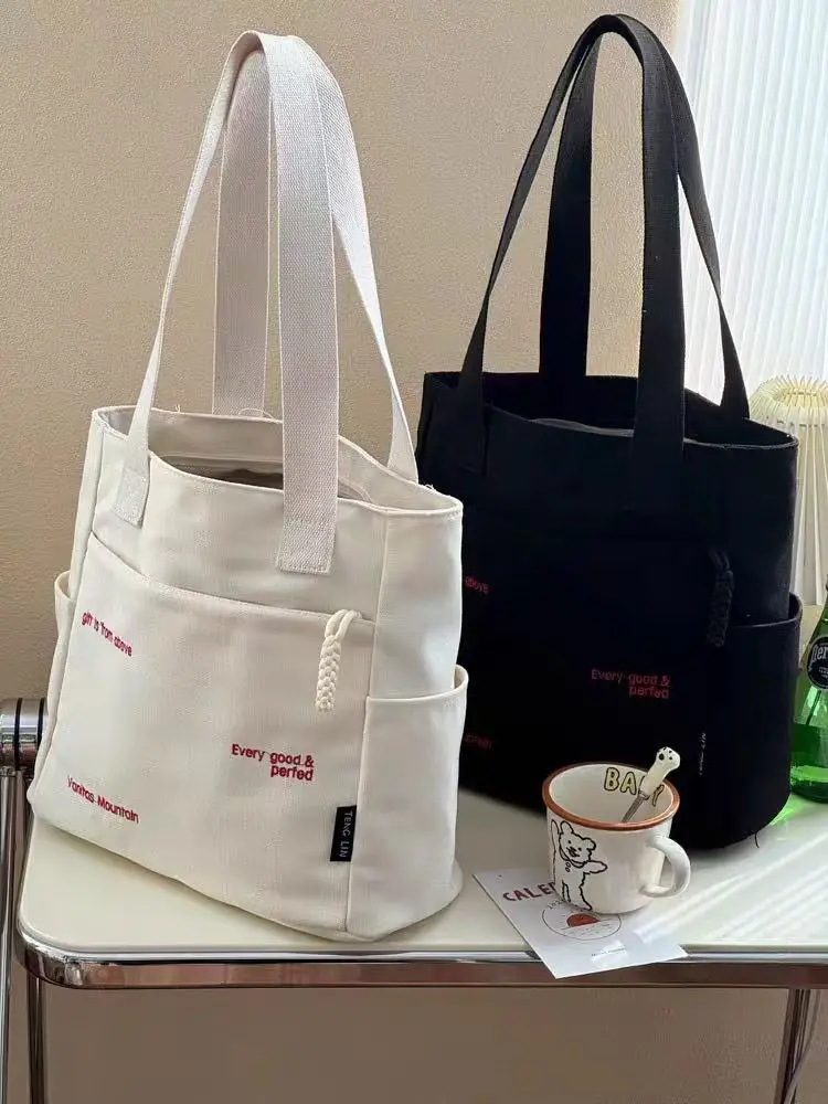 Large Capacity Mummy Outgoing Bag for College Students — feature 2