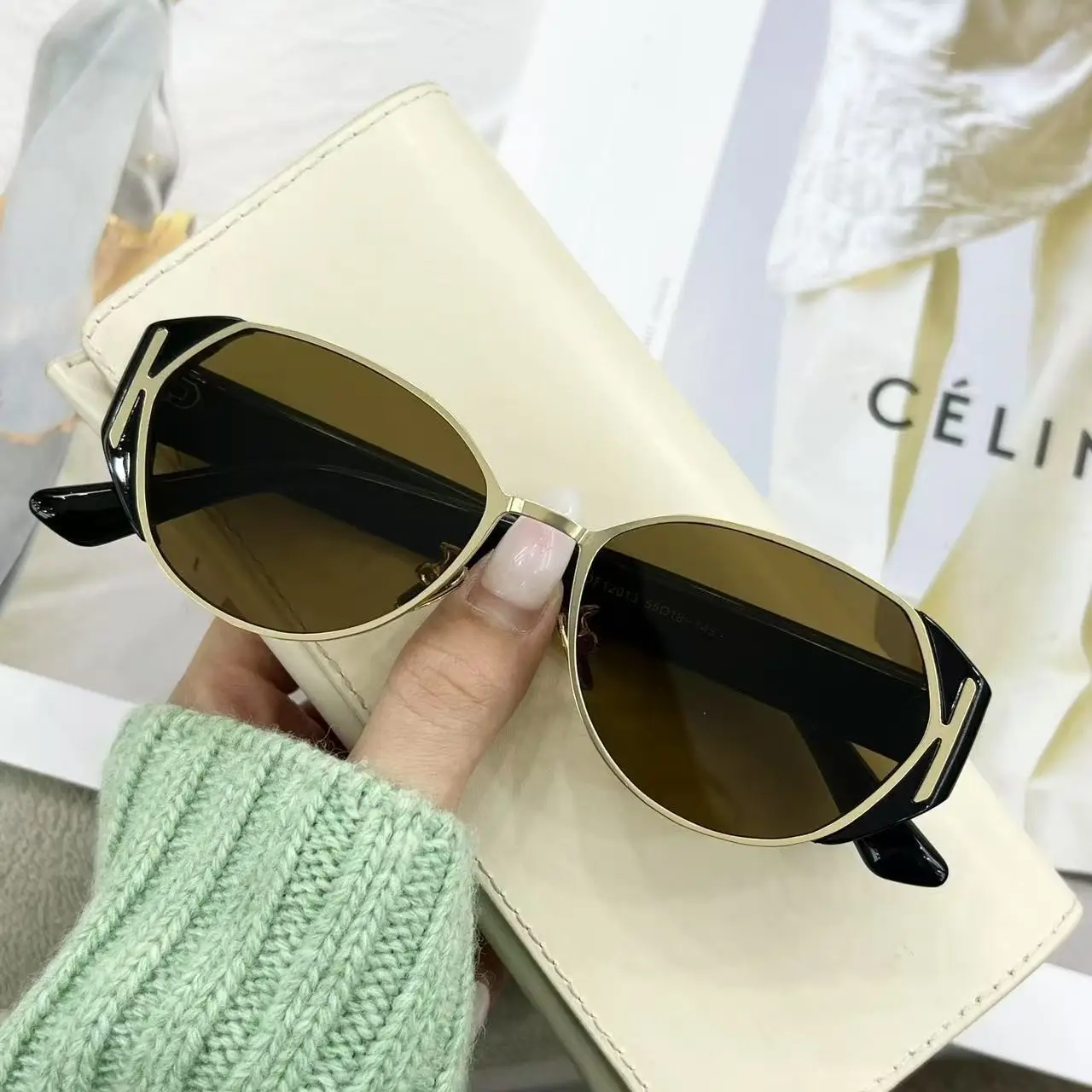 Women Sunglasses Black Metal Hawkbill Eye Shade