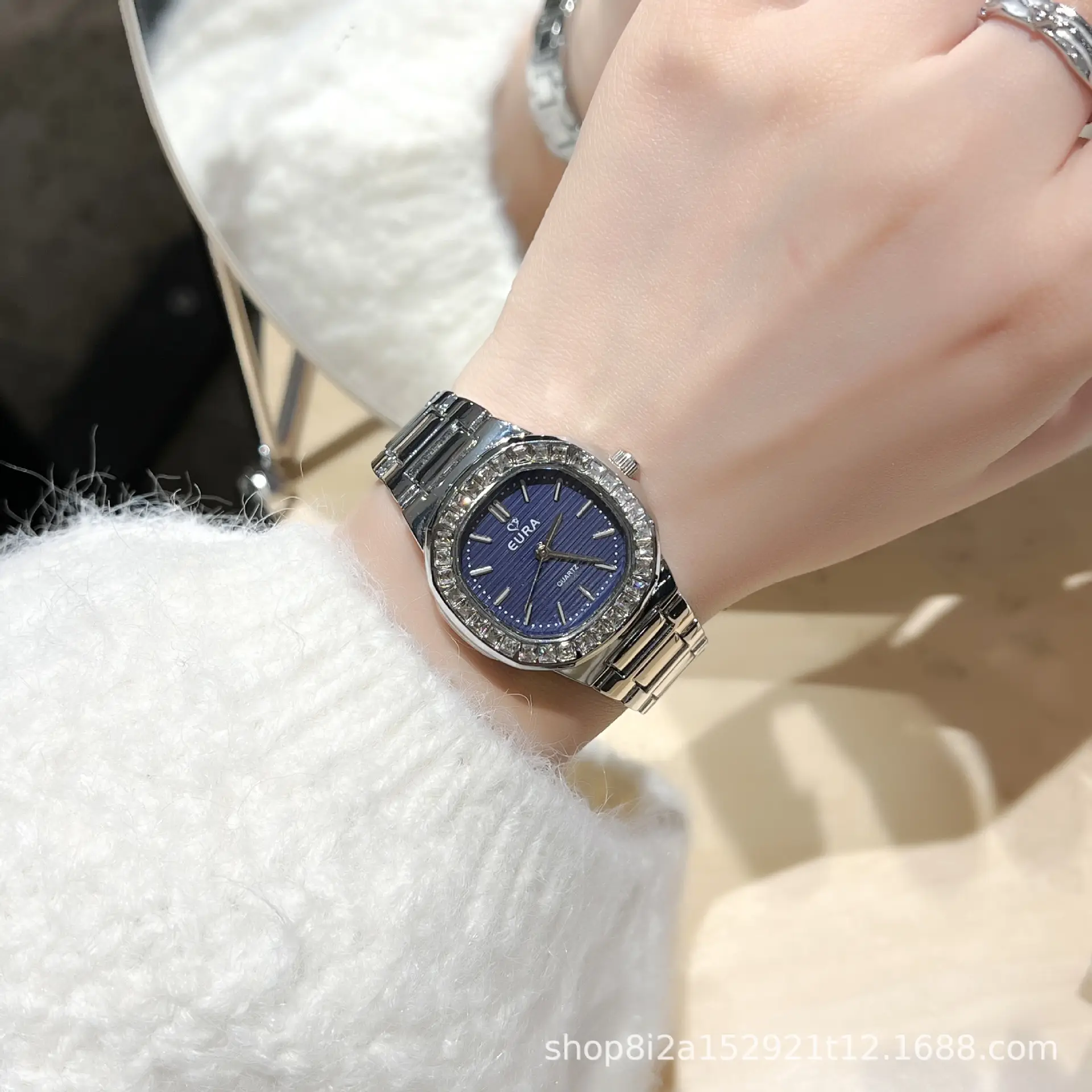 AliExpress Fashion Watch for Women Alloy Steel Square Design - Image 6