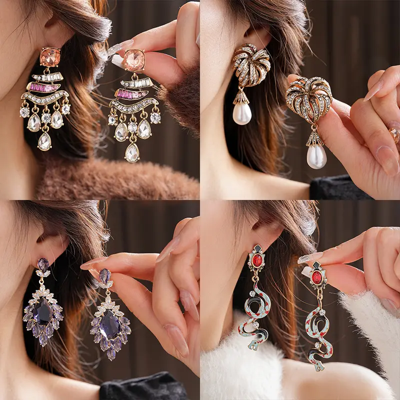 Middle Ancient vintage Silver Needle Diamond Pearl Earrings Vintage Elegant Earrings Light Luxury High-end Personalized Earrings for Women
