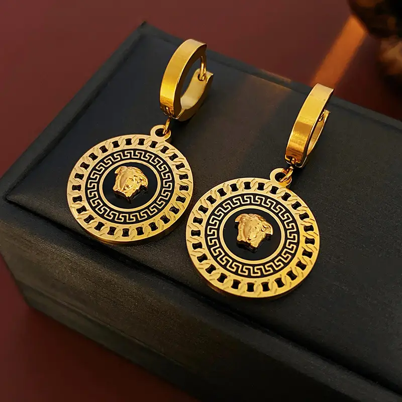 Middle Ancient vintage Silver Needle Diamond Pearl Earrings Vintage Elegant Earrings Light Luxury High-end Personalized Earrings for Women