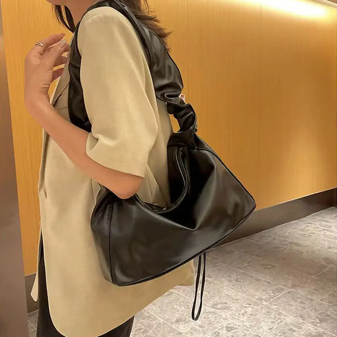 2025 Women's Large Capacity Underarm Bag White Black - Image 3