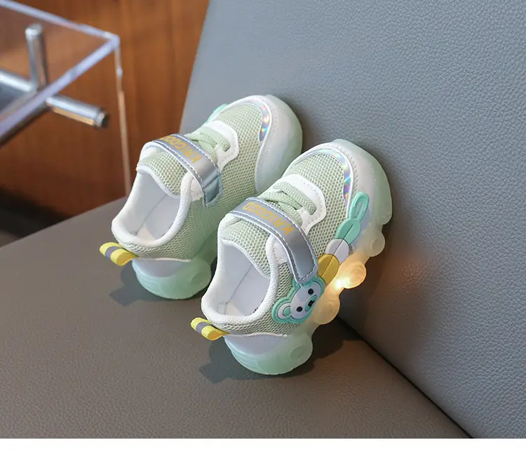Jing Qi Baby Shoes Flashing Light Mesh Breathable Toddler Shoes — feature 12