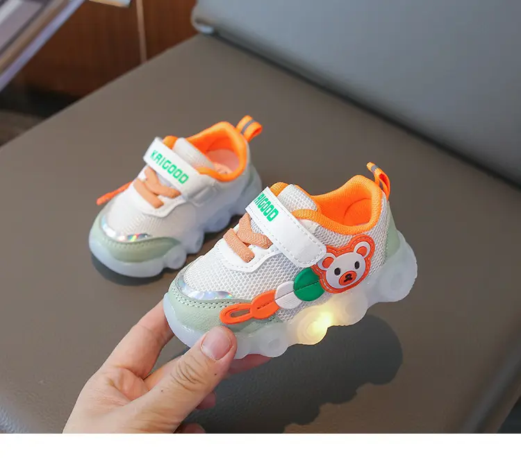 Jing Qi Baby Shoes Flashing Light Mesh Breathable Toddler Shoes — feature 7