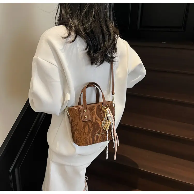 Women's Cream White Leather Bucket Bag with Gold Plated Handle — feature 20