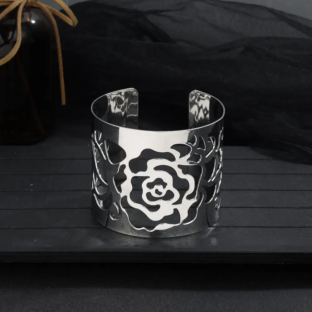 European and American Baroque Personality Street Beat Arm Ring Retro Note Multi-layer Bracelet Metal Open Bracelet Arm Band Manufacturers