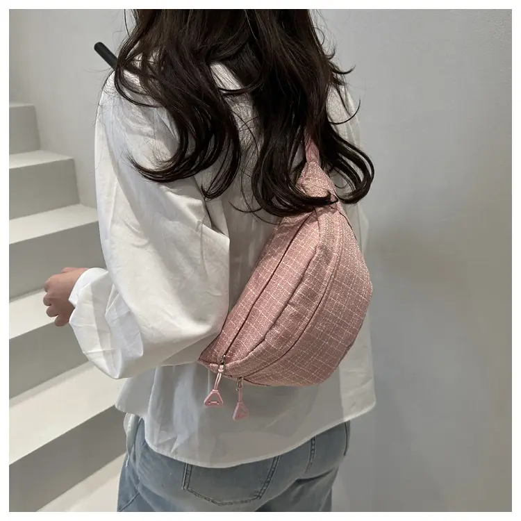 Women's Lightweight Crossbody Chest Bag with Adjustable Strap — feature 14