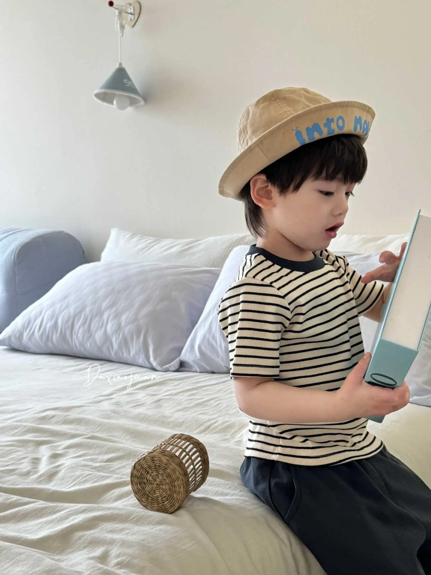 Xia Xin Boys Striped T-Shirt Roll 25 — feature 39