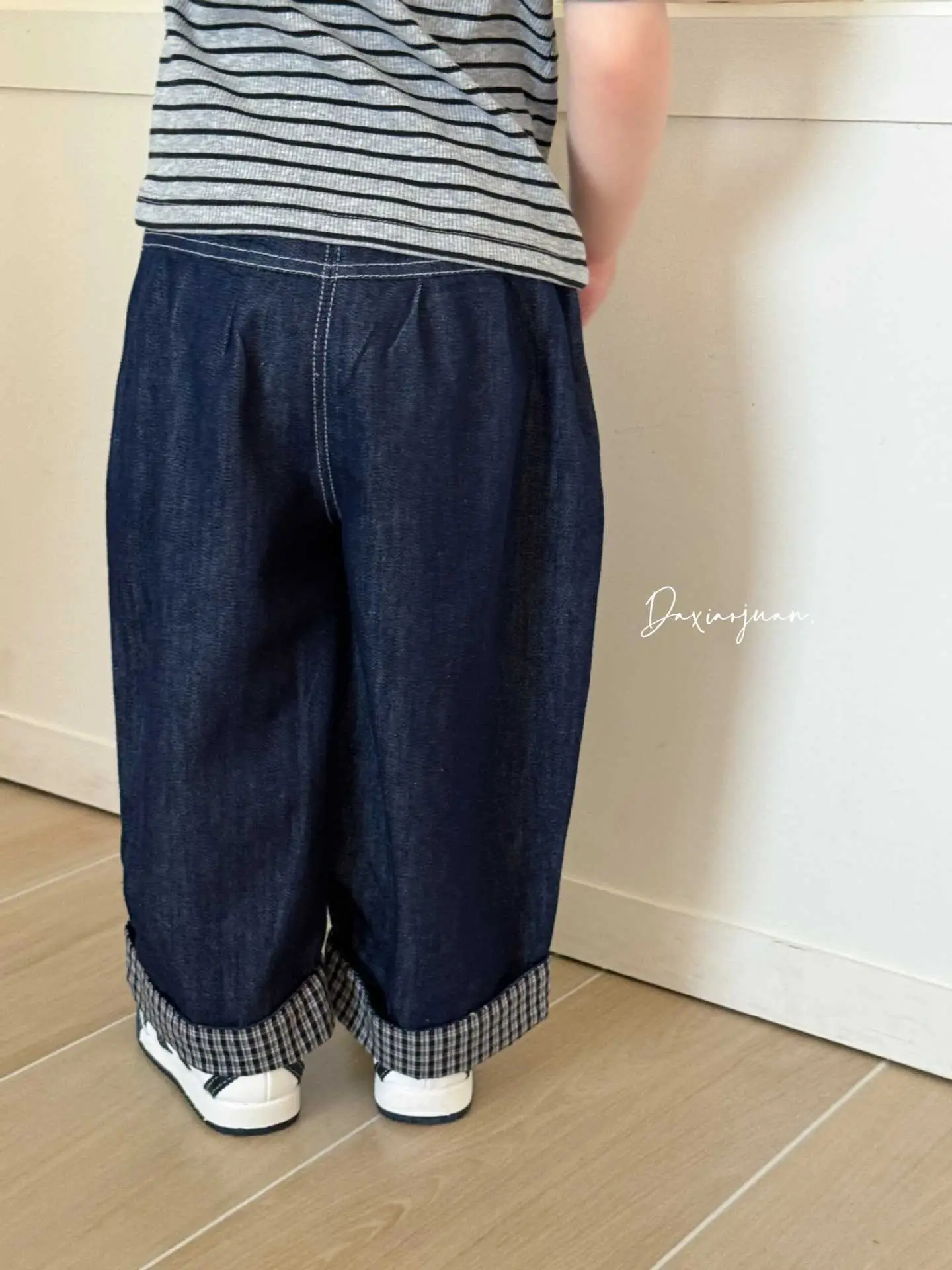 Xia Xin Boys Striped T-Shirt Roll 25 — feature 44