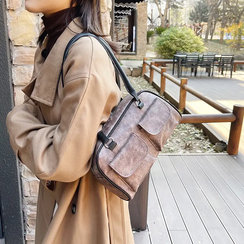 Large Capacity Cross-border Leather Shoulder Bag - Image 5