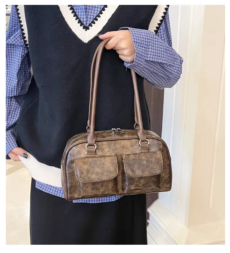 Large Capacity Cross-border Leather Shoulder Bag — feature 1
