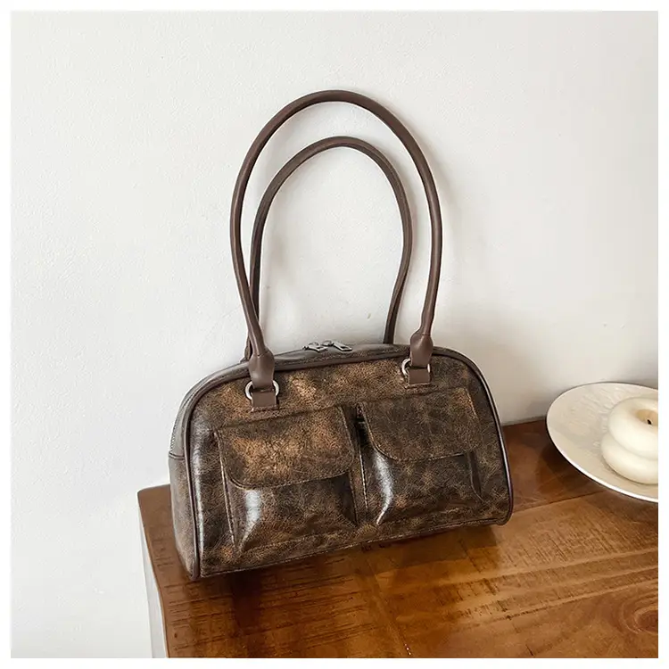Large Capacity Cross-border Leather Shoulder Bag — feature 13