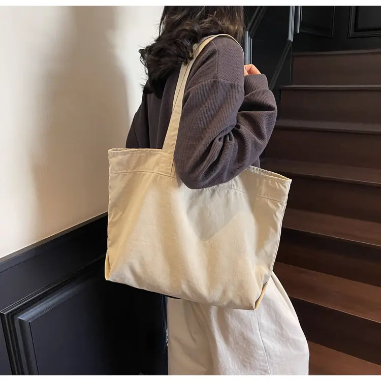 Large Capacity Canvas Women's Tan Tote Bag — feature 19