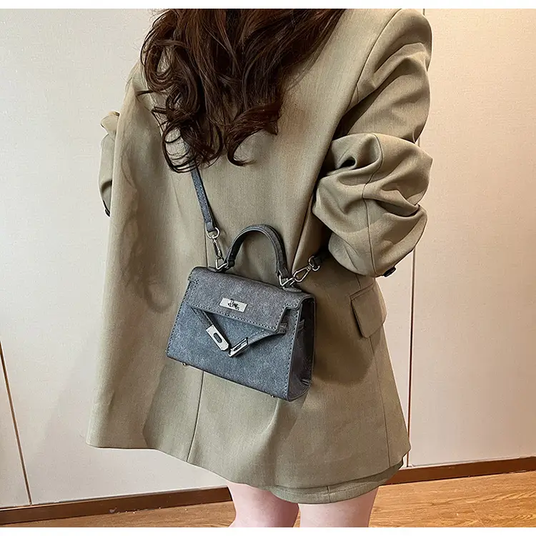 Vintage Grey Textured Kelly Shoulder Bag for Women 2026 — feature 19